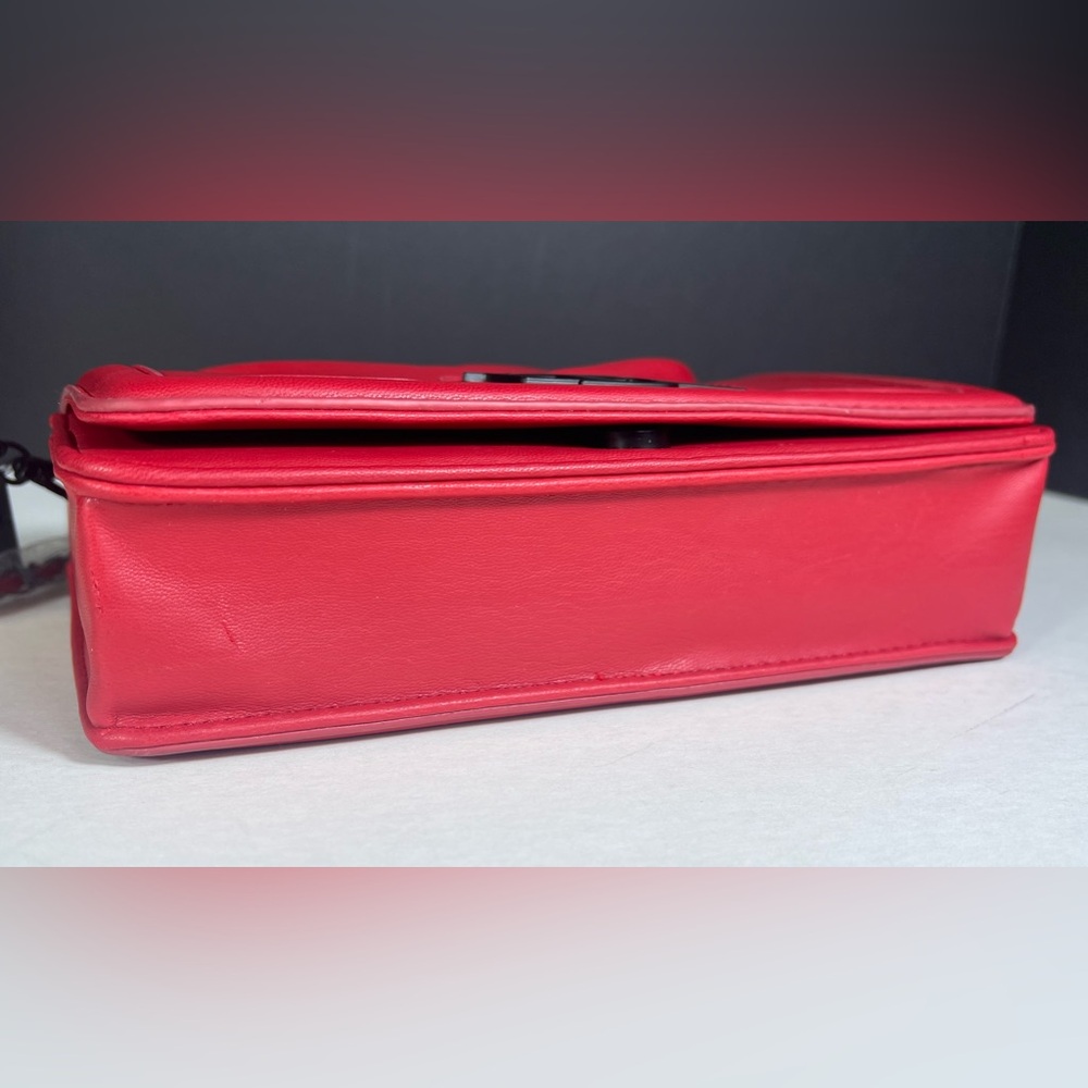 NWT Badgley Mischka Leather Crossbody Bag In Red With Black Hardware - Picture 8 of 9